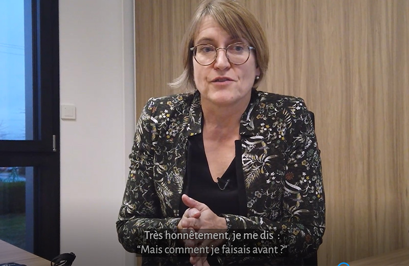 Fabienne témoigne sur ce que l'aménagement de son poste de travail a changé pour elle.