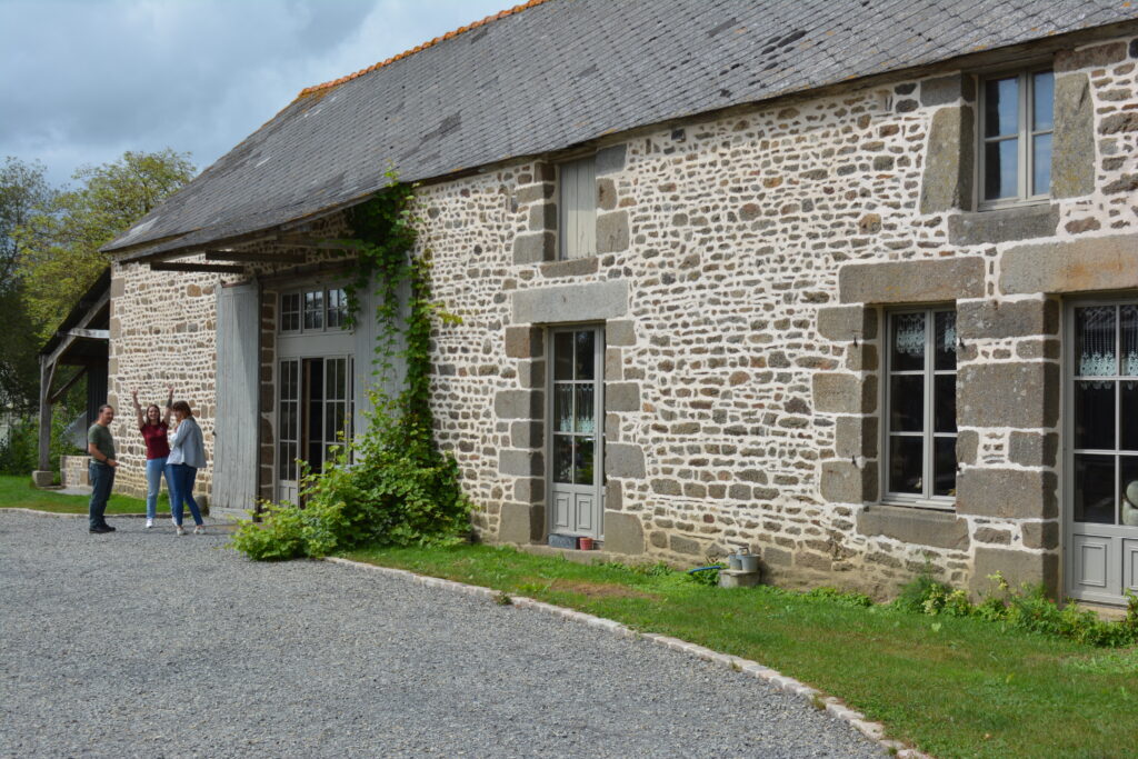 Le Domaine de la Ferme à Broualan.